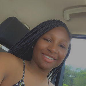 Meet your Posher, Bria